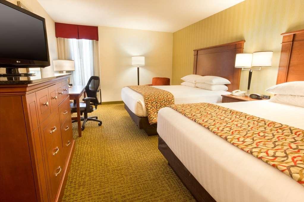 Drury Inn & Suites Charlotte University Place Quarto foto
